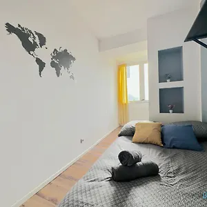 World Kwatera prywatna